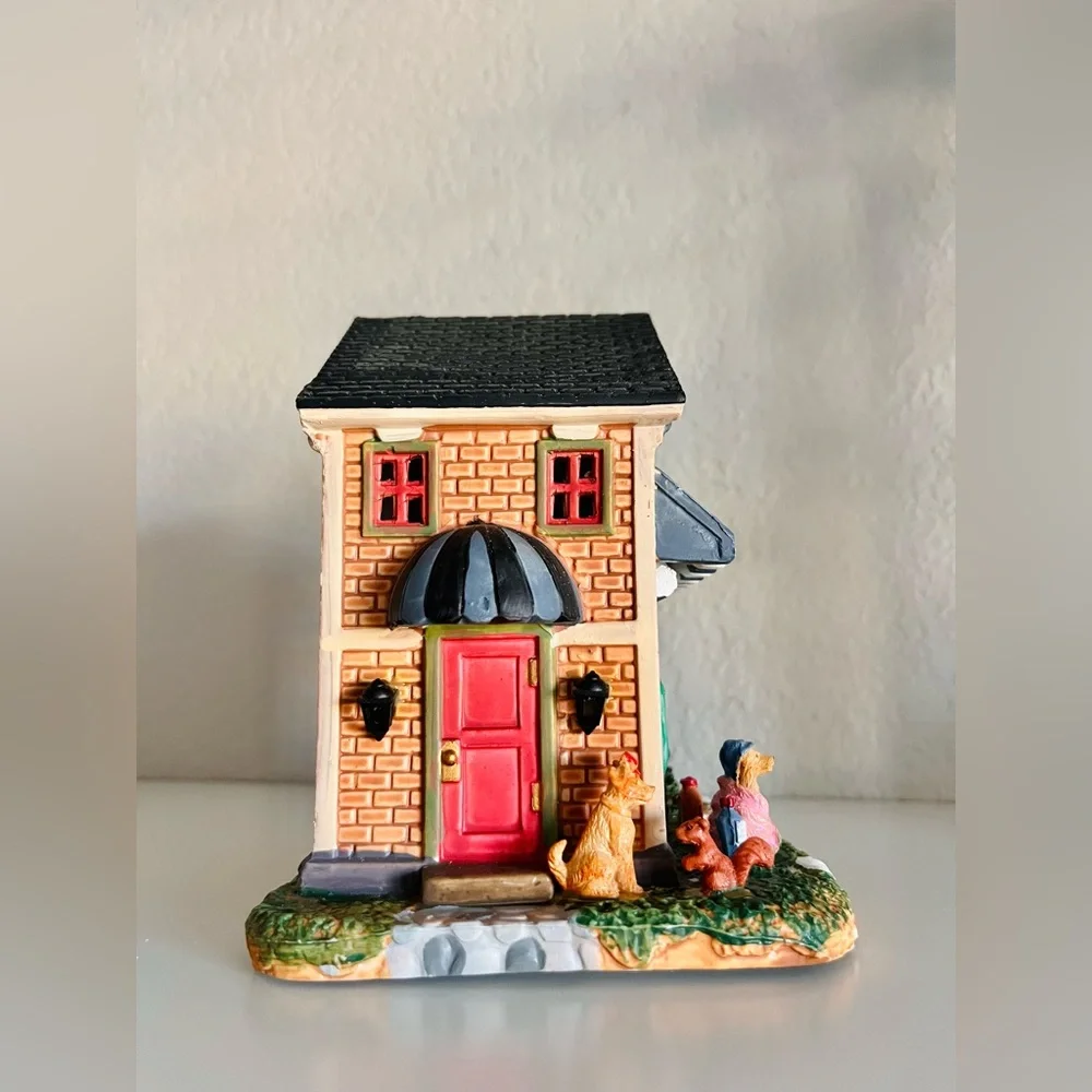 Lemax Village Collection Sparky's Pet Wash Express #53234